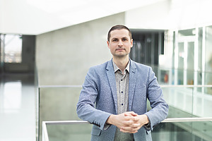 Dr. Laimonas Bartušis